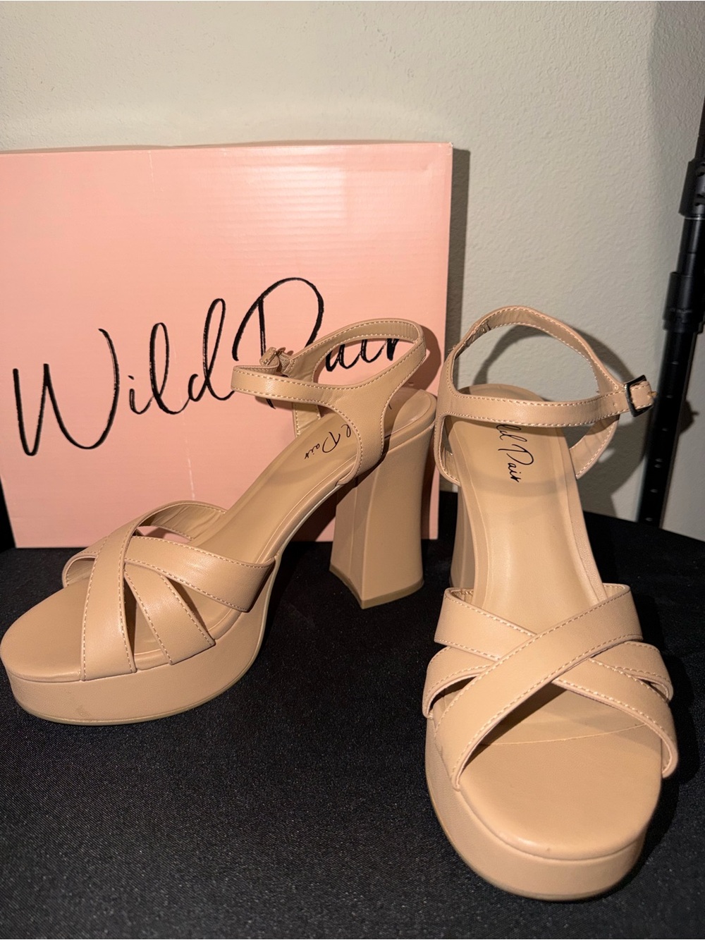 Wild Pair Neutral Platform Block Heels Size 9